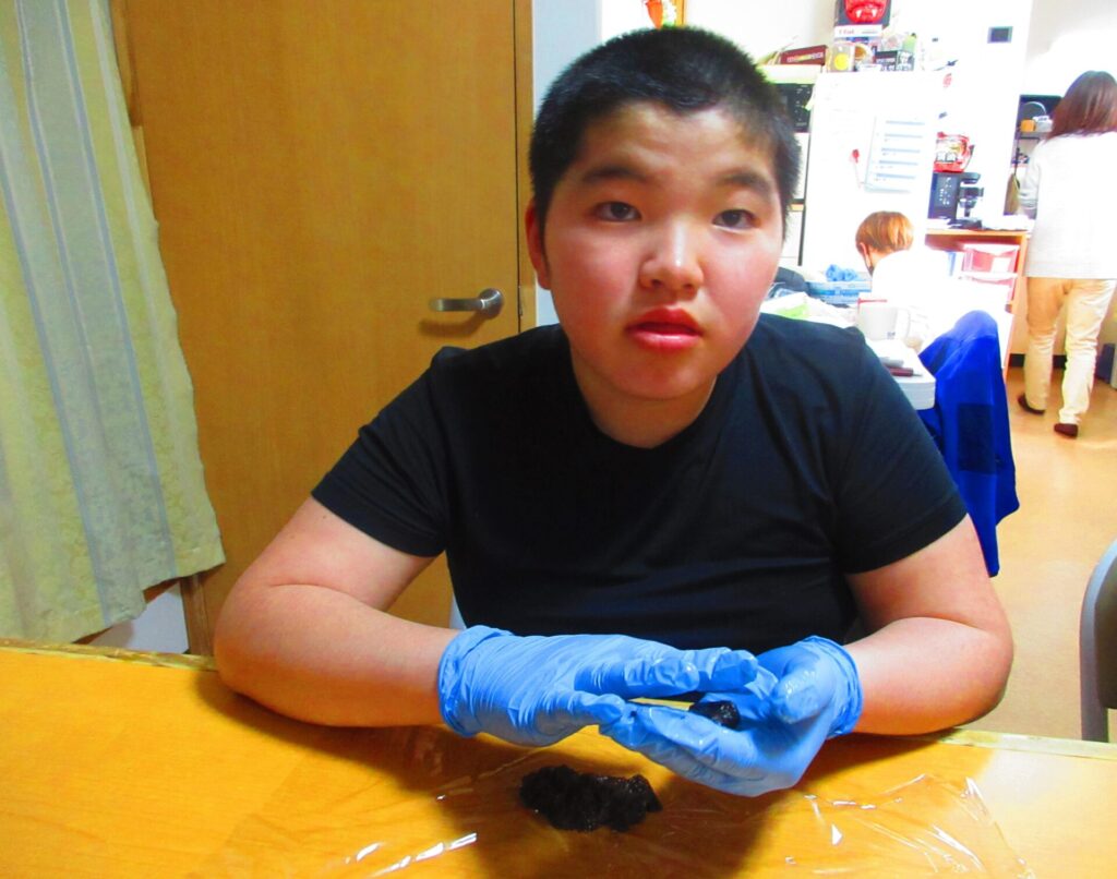 『お誕生会＆みんなで作ろうバレンタイン』の様子